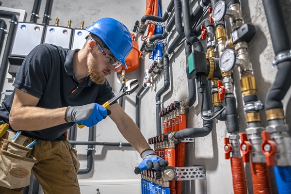 Bezinwazyjne uszczelnianie rur Serock